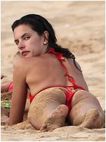 Alessandra Ambrosio Nude Pictures