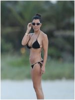 Kourtney Kardashian Nude Pictures